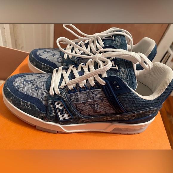Louis Vuitton LV Trainer Sneakers 6.5 size - Picture 1 of 7